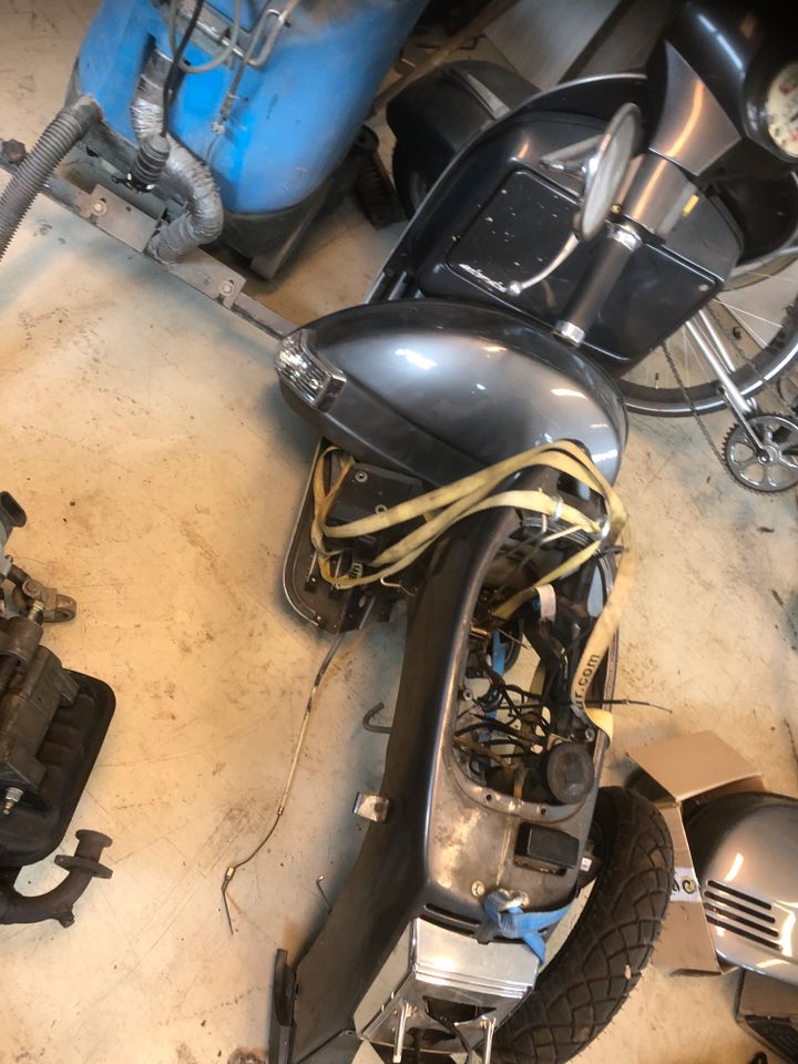 LML Motorroller Roller Vespa 150ccm guter Zustand defekt Bastler in Ötisheim