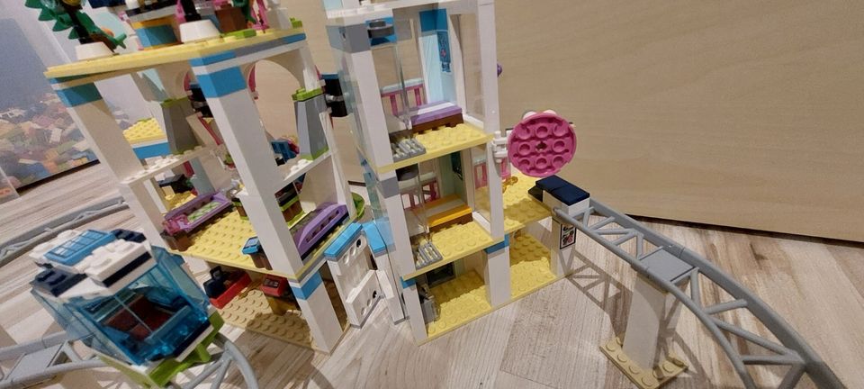 LEGO Friends- Heartlake City Resort 41347 in Königswinter