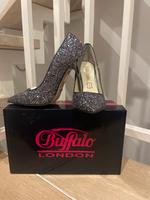 Buffalo HighHeels He. 37 Glitzer anthrazit Brandenburg - Schönefeld Vorschau