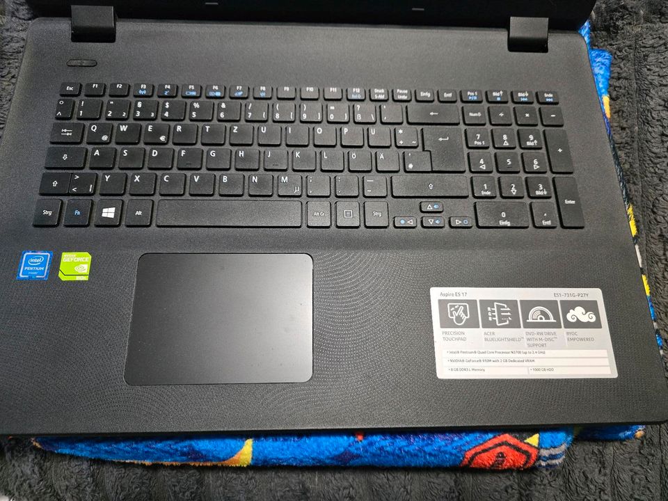 Acer aspire ES17 in Neuwied