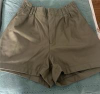 Khaki High-Waist Shorts (New Yorker) Sachsen-Anhalt - Schönhausen (Elbe) Vorschau