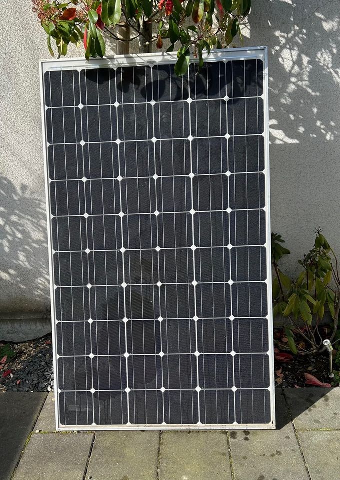 Bosch Solar Module c-Si M 60 240 3BB (6Stück gebraucht) in Köln