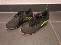 Adidas - Hallenschuhe - Größe 29 - wie neu Bayern - Wasserlosen Vorschau