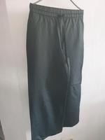 Hose mit weitem Bein  Lederimitat Nordrhein-Westfalen - Grevenbroich Vorschau