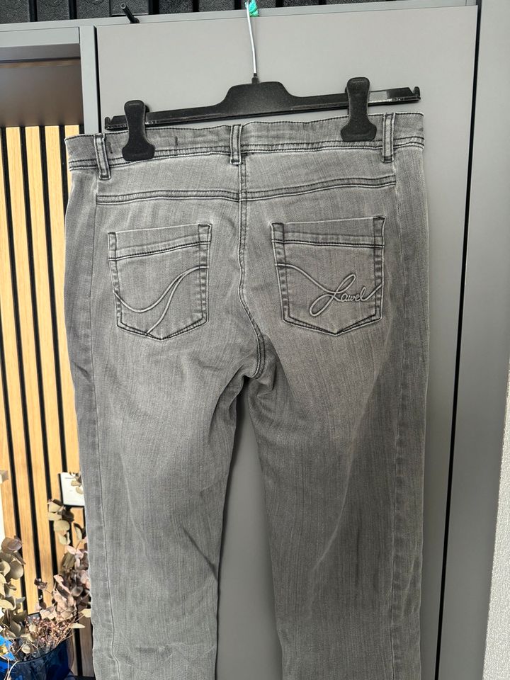 Laurel Jeans grau 38 / 40 in Kirchheim unter Teck