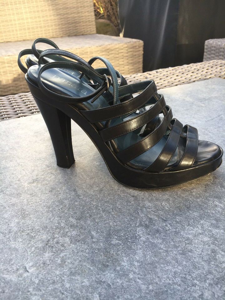 Schwarze Leder Sling Pumps 12 cm von Panara Gr. 37 in Essen-Haarzopf