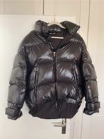 Valentino Garavani Daunenjacke Winterjacke Jacke Oversized Rheinland-Pfalz - Mutterstadt Vorschau