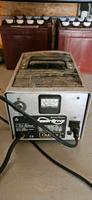 Original Ladegerät Club Car 48 Volt Power Drive Golfcart Golfcar Hessen - Fritzlar Vorschau