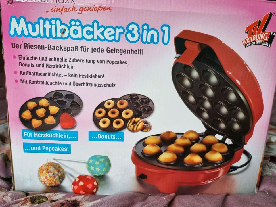 Multibäcker 3 in 1 Neu  Gourmetmaxx rot in Duisburg