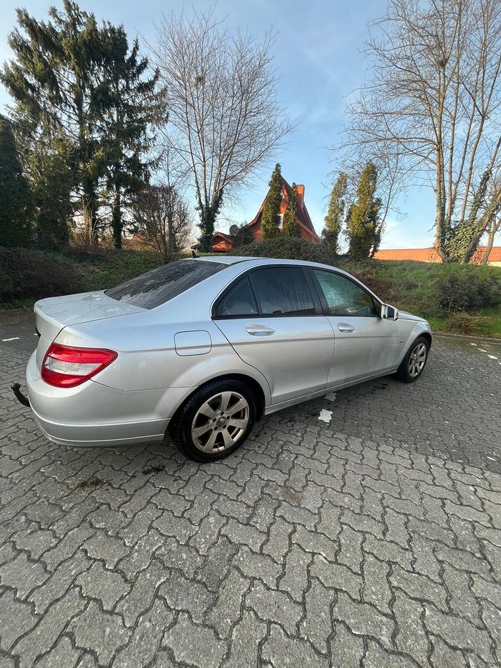 Mercedes W204, 1.8L CGI in Nahrendorf
