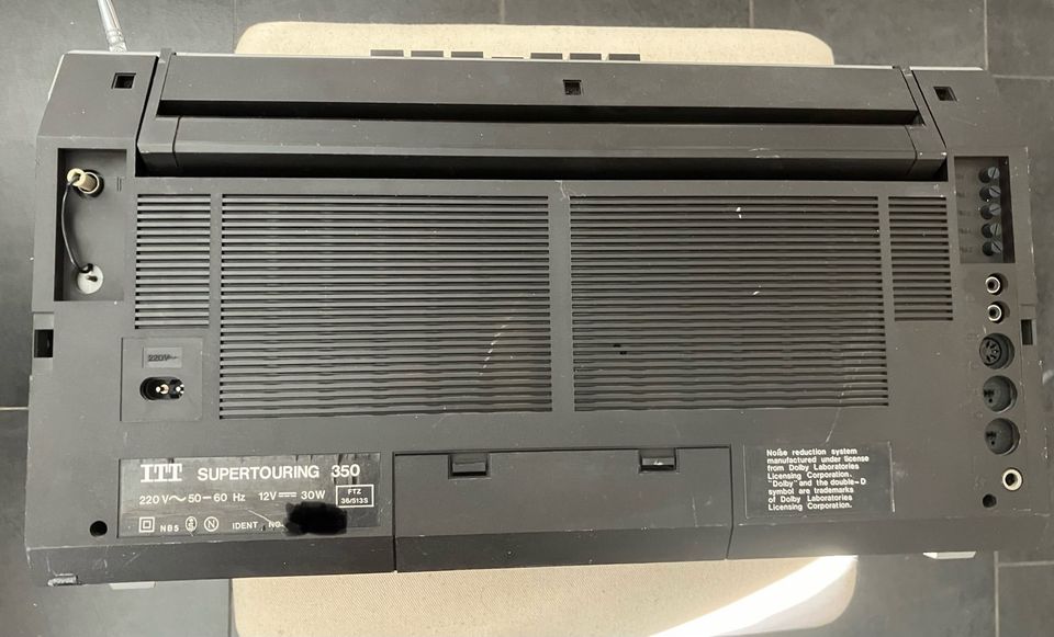 ITT Supertouring 350 Stereo Radio Kassettenrekorder in Kenzingen