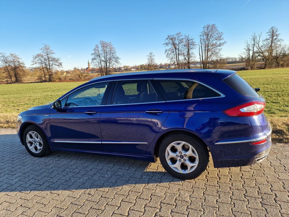 Ford Mondeo Vignale 2,0 TDI, klimatisierte Massagesitze in Rain Niederbay