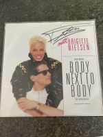 Vinyl Single „Body Next to Body" von Falco & Brigitte Nielsen Sachsen-Anhalt - Landsberg (Saalekreis) Vorschau