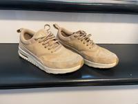 Nike Damen Sneaker Größe 37,5 Saarbrücken-Halberg - Ensheim Vorschau