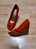 H&M Gr. 37 Heels Rot Sandalen Peep Toe Plateau Berlin - Wilmersdorf Vorschau