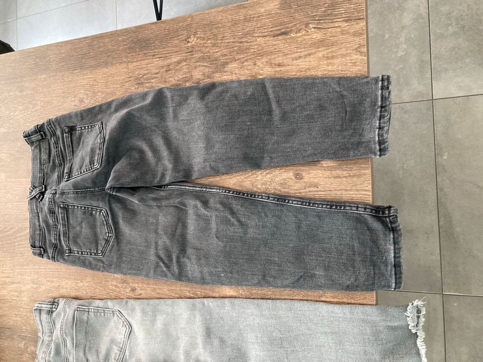 Mädchen Jeans Größe 128 in Rhede