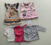 Mädchen T-Shirt Pullover Body Kleid Jeans Größe 74 Leipzig - Burghausen-Rückmarsdorf Vorschau