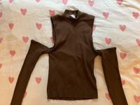 Cold Shoulder Oberteil in Braun von Bershka Berlin - Tegel Vorschau