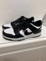 Sneakers schwarz weiß 39 Hessen - Langen (Hessen) Vorschau