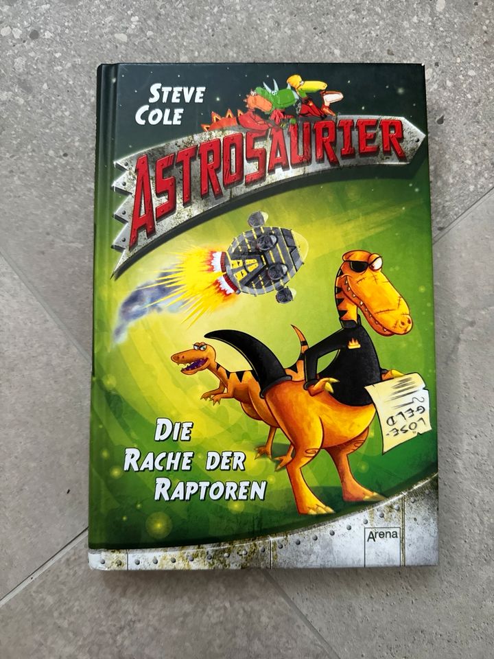Band 1-4 „Astrosaurier“ von Steve Cole in Saarbrücken