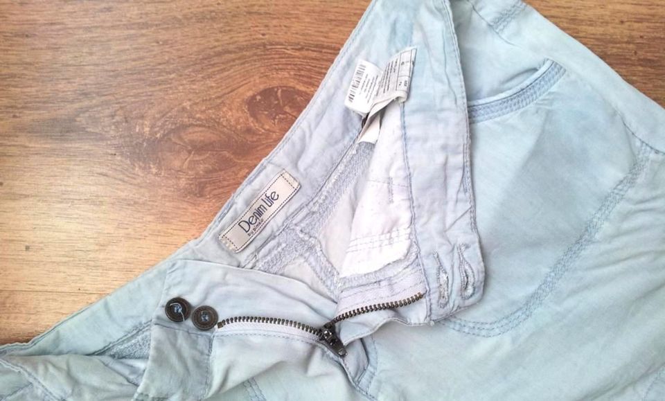 PIMKIE Shorts Hotpants in 36, Eisblau, Acid Wash Denim Jeans in Berlin
