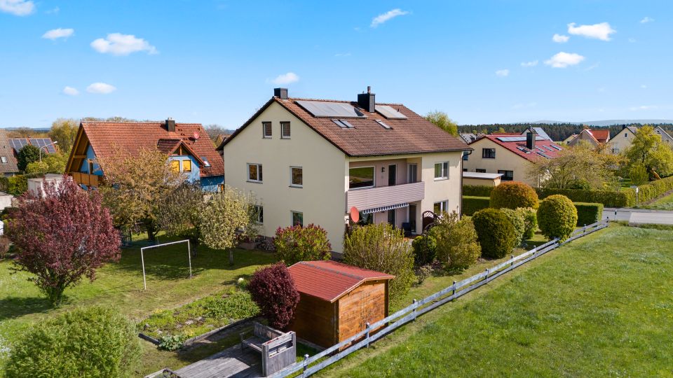 Traumgrundstück! Großes Anwesen auf einem malerischen Grundstück in Highlightlage bei Eckersdorf in Eckersdorf