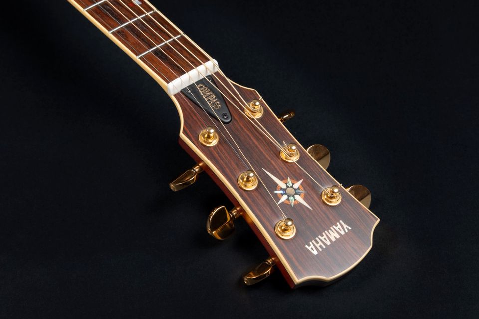 2009 Yamaha CPX15II Rosewood | Japan Custom Shop Westerngitarre in Niebüll