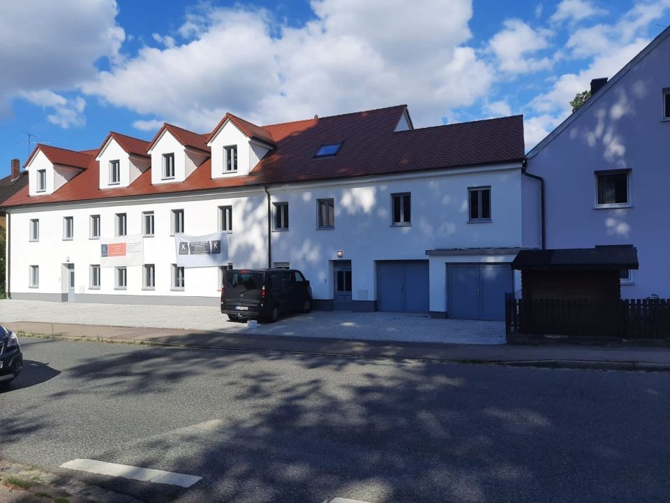 Katip | Neuwertige 4-ZKB Dachgeschosswohnung in Schrobenhausen in Schrobenhausen