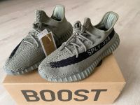 Adidas Yeezy Boost 350 V2 Granit Gr. 44 2/3 Neu in OVP Berlin - Mahlsdorf Vorschau