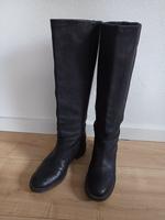 ♥ HUGO BOSS ♥ Leder Stiefel Gr. 38 in schwarz Baden-Württemberg - Ehingen (Donau) Vorschau