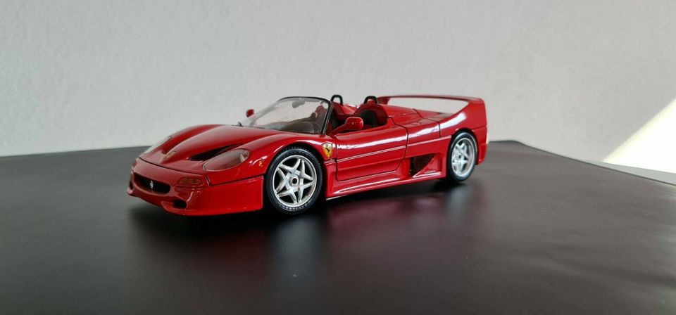 Modellauto Ferrari F50 in Bad Kötzting