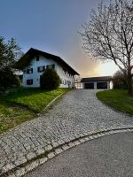 Einfamilienhaus mit Einliegerwohnung (auch gewerblich nutzbar) Bayern - Bad Endorf Vorschau