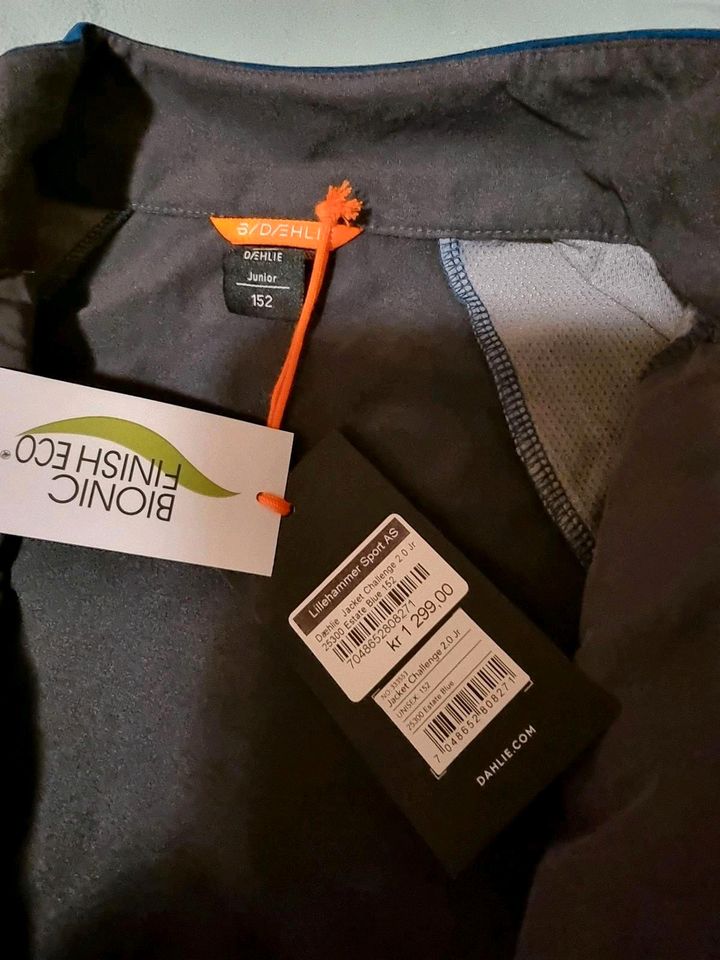 Neu Etikett Laufjacke Langlaufjacke Bjoern Daehlie Gr 152 in Kühlungsborn