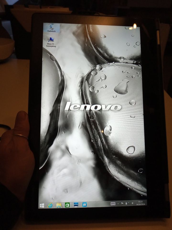 Lenovo Yoga 2 Convertible 2in1 Notebook & Tablet in Lohfelden