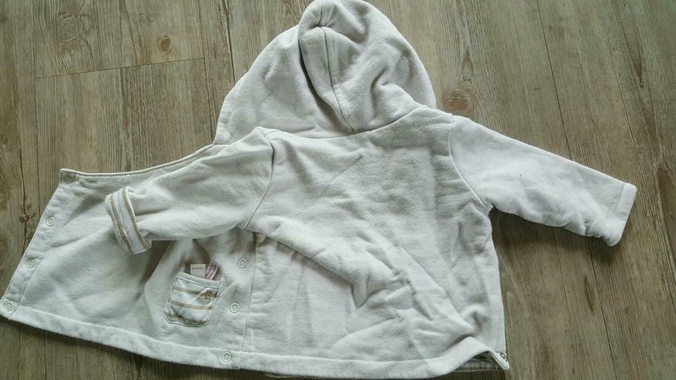 Esprit Baby Wendejacke Gr 56 beige Streifen Schlüttli in Zeven