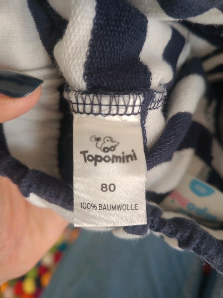 Topomini Shorts Gr. 80 blau/weiß in Raesfeld