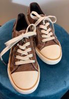 Chucks Leder Sneaker Schuhe, Gr. 34 (33) Hamburg-Mitte - Hamburg St. Georg Vorschau