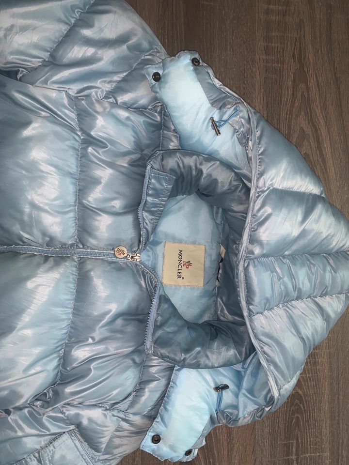 Moncler Jacke in Gelsenkirchen