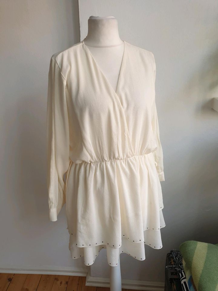 Zara XL cremefarbenes Kleid mit Nieten in Nürnberg (Mittelfr)