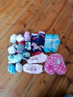 Kinder Socken Ballerinas Hausschuhe Gr. 19-22 Bayern - Blindheim Vorschau