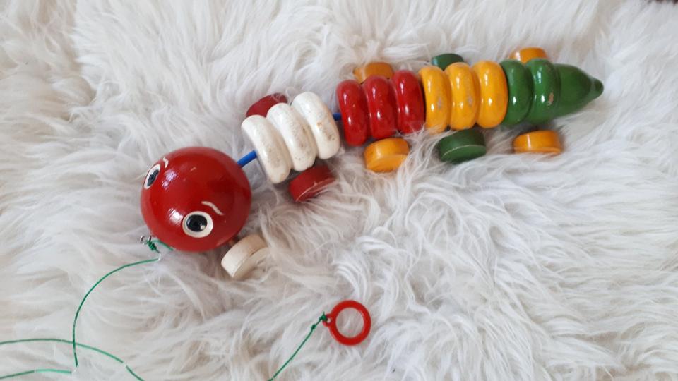 Altes Holzspielzeug Nachziehtier Raupe Vintage 70er 80er Jahre in Tuttlingen