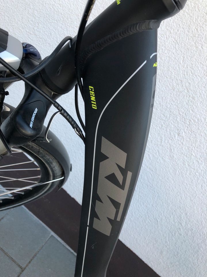 KTM E-Bike 28 Rad Rahmengrösse 51 in Fürth