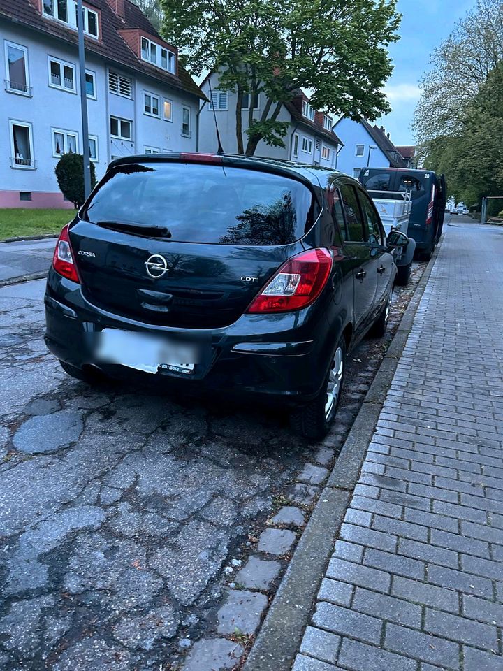 Opel Corsa D in Gelsenkirchen