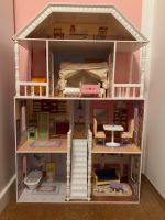 Puppenhaus für Barbie mit Möbel / Barbie Haus Bayern - Wolfersdorf Vorschau