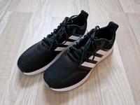 Adidas Damen Sportschuhe Größe 42 Nordrhein-Westfalen - Lippetal Vorschau