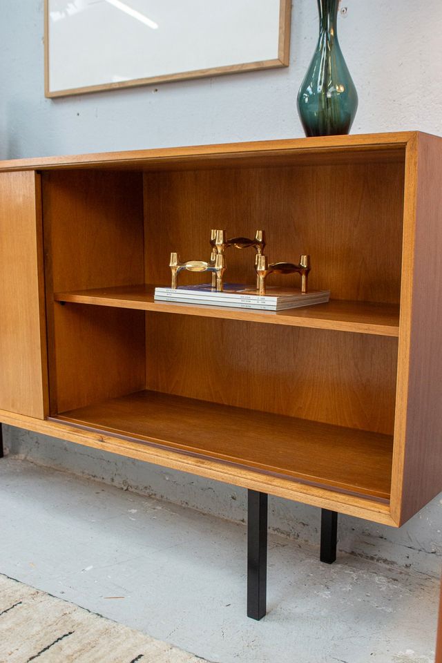 Sideboard Kommode Vintage Teak Nuss 60er Midcentury in Köln