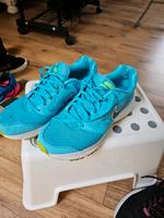 Nike Turnschuhe Nordrhein-Westfalen - Swisttal Vorschau