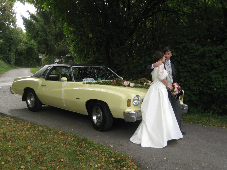 Hochzeitsauto / Brautauto / Chevrolet Monte Carlo 1975 V8 mieten in Mutlangen