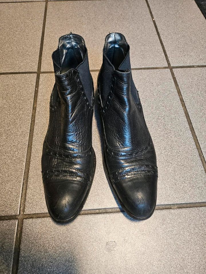 Leder Schuhe für Damen in Gr. 39 in Saarbrücken