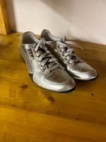 Puma Schuhe Silber 41 Niedersachsen - Jork Vorschau